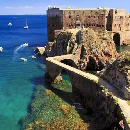 With Shared Pool In + 30 M² + Pool. بيت للعطل باتاياس