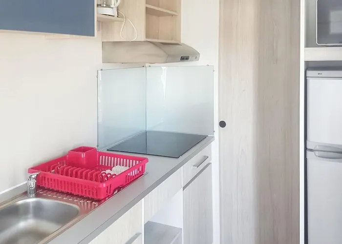 With Shared Pool In + 30 M² + Pool. 度假居 帕塔亚什